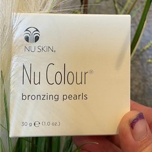 Nu Skin Bronzing Pearls🌺